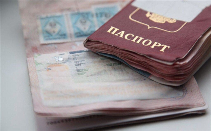 Как восстановить испорченный паспорт: процедура и документы