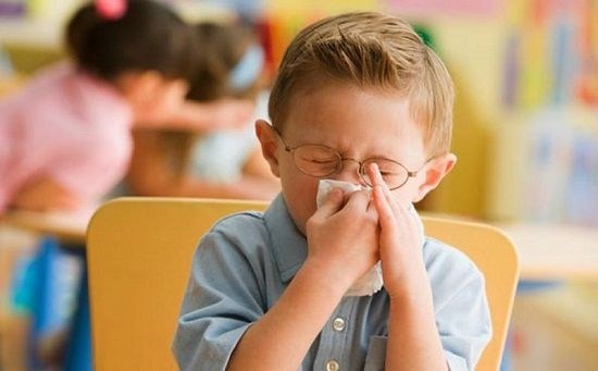 Важность диагностики насморка перед посещением детского сада